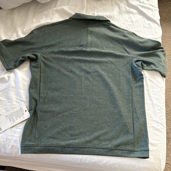 Lululemon Relaxed Fit Polo NEW - Picture 5 of 9